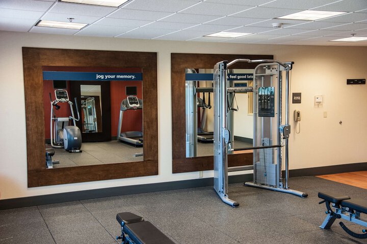 Hampton Inn Bismarck