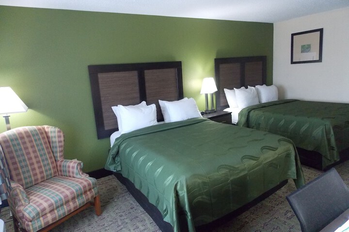 Room 56 of 68