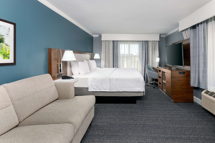Room 19 of 44