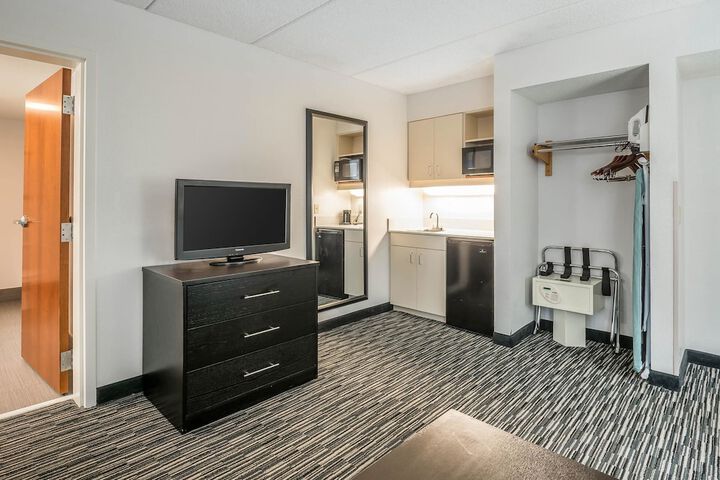 Room 26 of 36