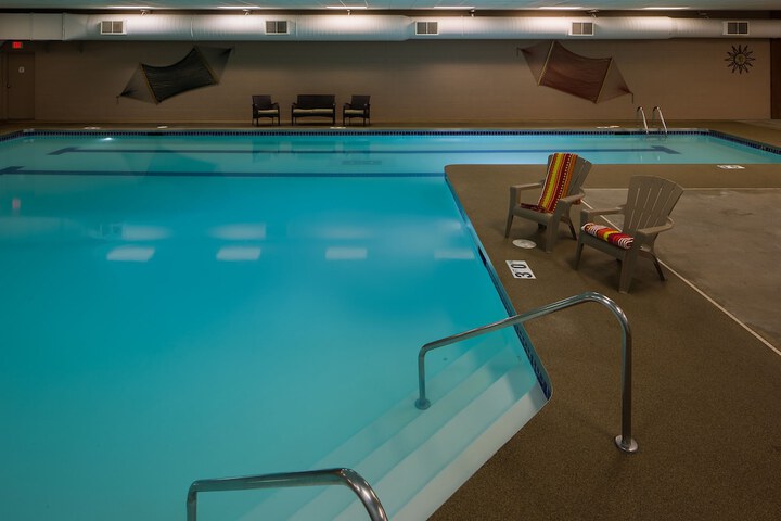 Pool 4 of 53