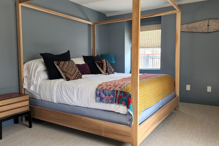 Room 53 of 58
