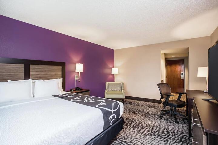 Comfort Inn & Suites Clearwater South - Pinellas Park