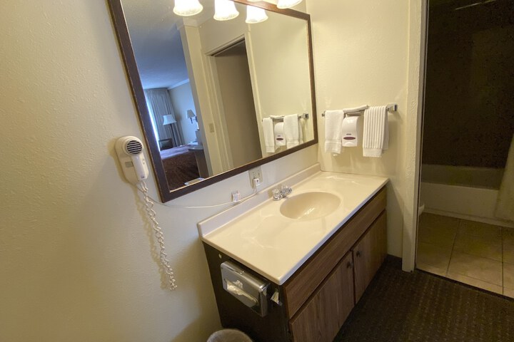 Room 55 of 68