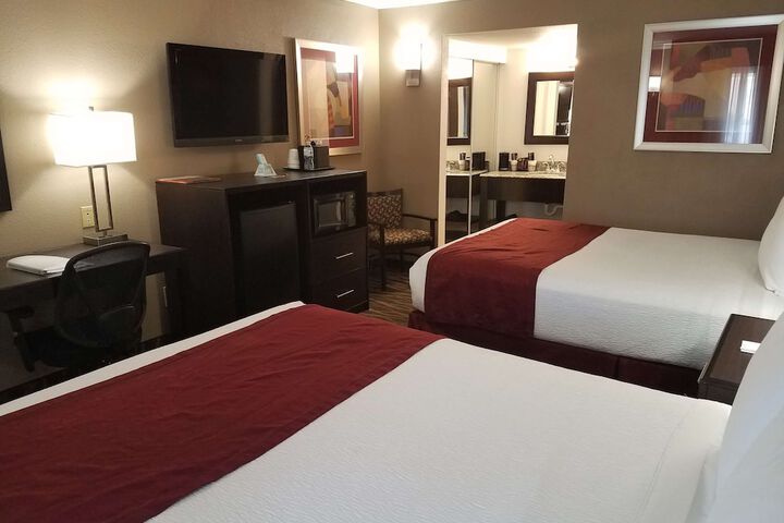 Room 28 of 63