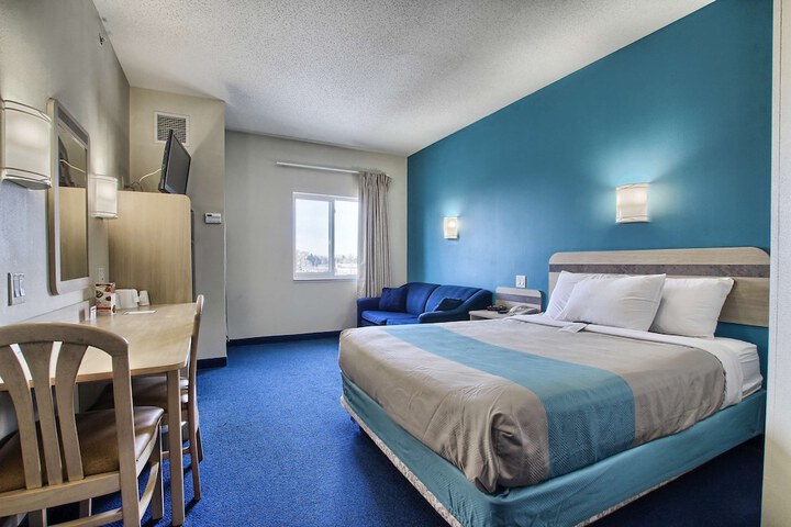 Room 12 of 31
