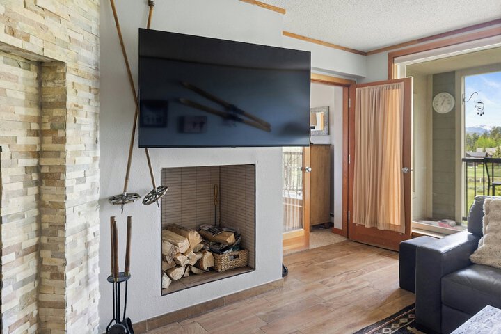Evergreen Condominiums by Vail Resorts
