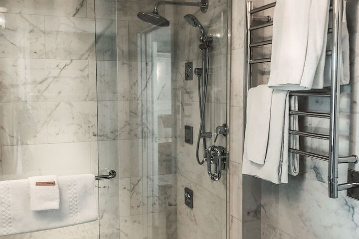 Room 16 of 69