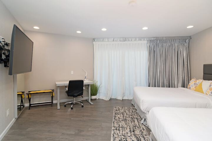 Room 19 of 42