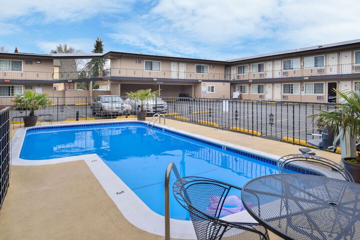 Pool 8 of 49