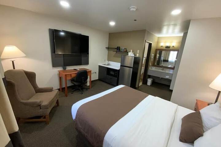 Room 7 of 19