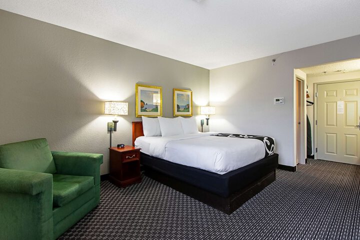 Room 40 of 52