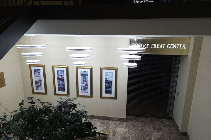 Robert Treat Hotel