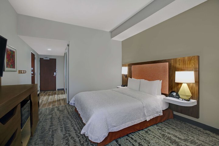 Room 20 of 43