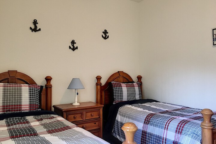 Room 11 of 46