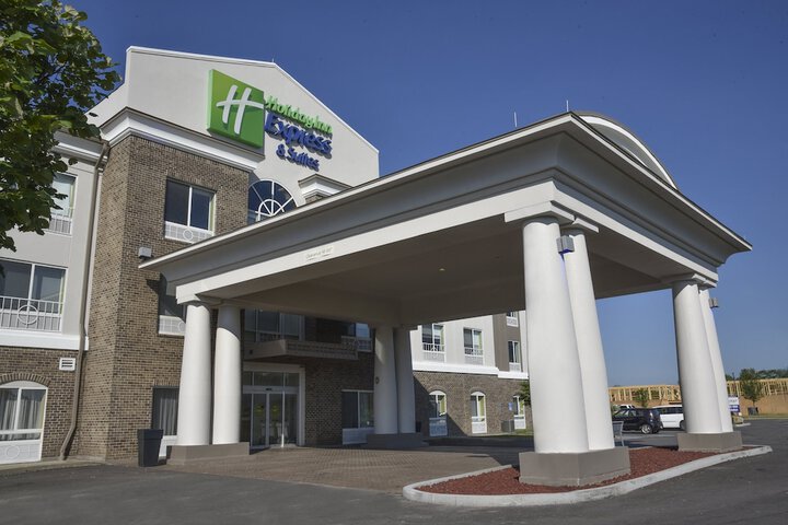 Hotel 3 of 48