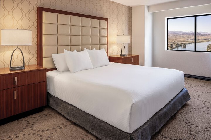 Room 16 of 110