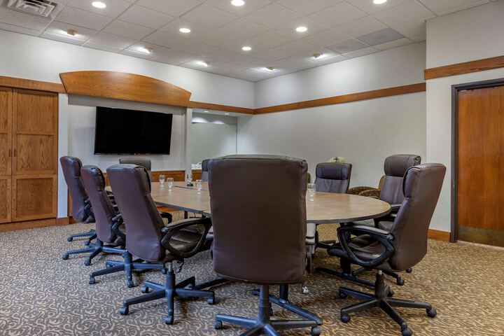 Meeting 32 of 42