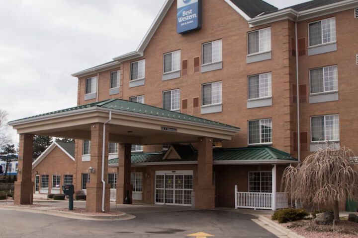 Hotel 4 of 44