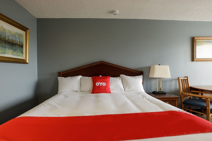 Room 27 of 28
