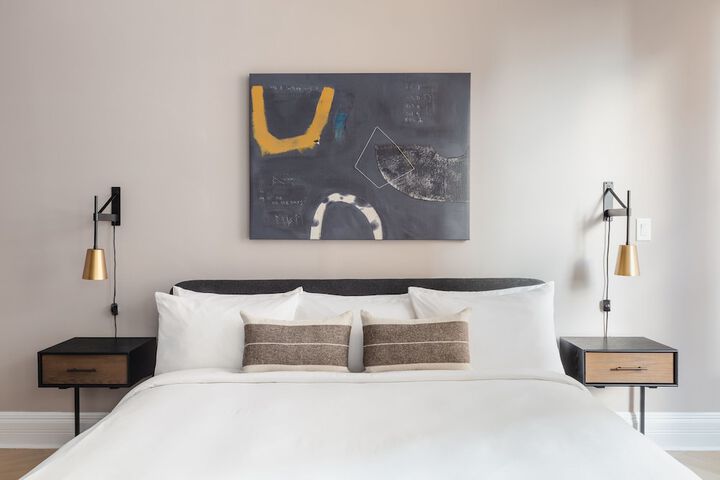 Room 19 of 30
