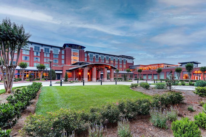 Hotel 2 of 89