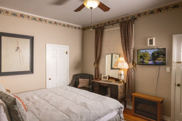 Room 18 of 41