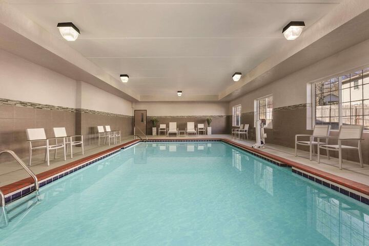 Pool 4 of 33