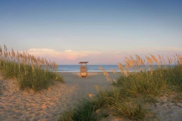 Holiday Inn Express Kitty Hawk Outer Banks by IHG