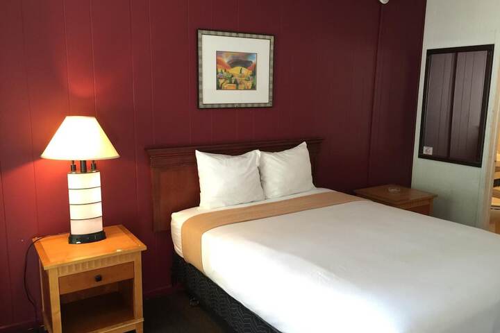 Room 32 of 45