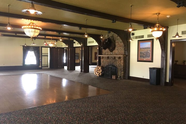 Ballroom/Hall 51 of 52