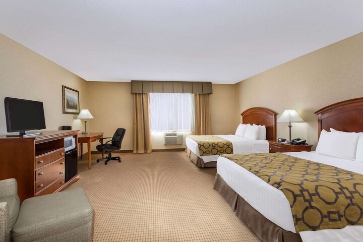Room 36 of 47