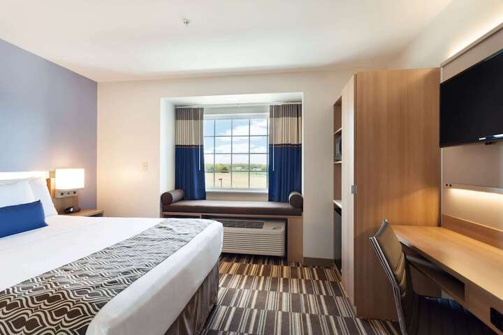Room 15 of 23