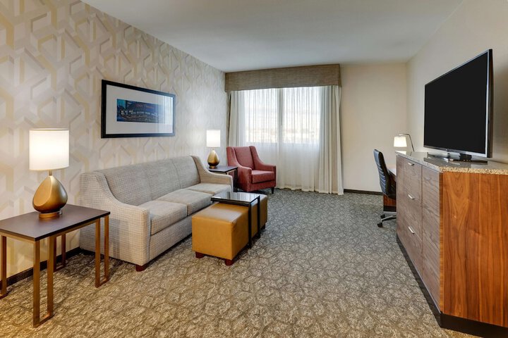 Room 14 of 60
