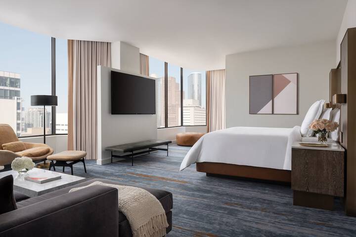 Room 31 of 101