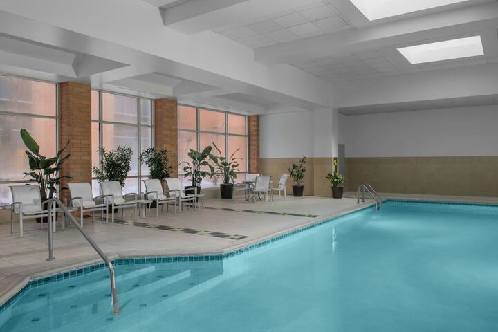 Renaissance Indianapolis North Hotel