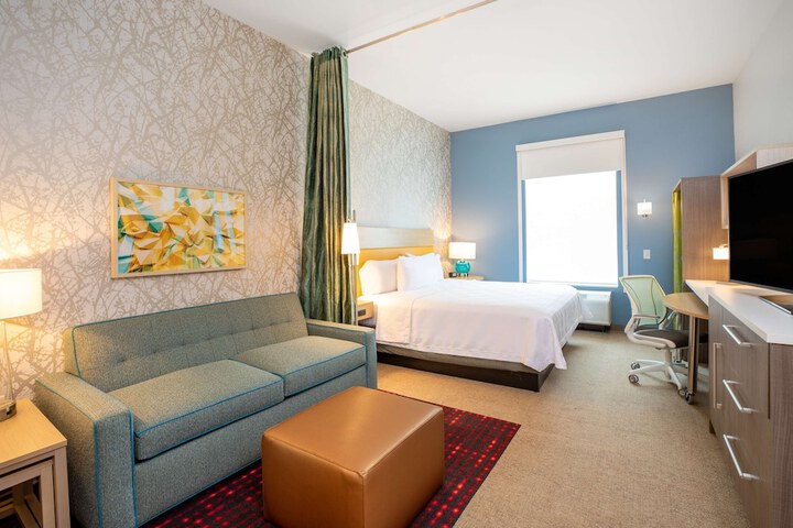 Room 7 of 26