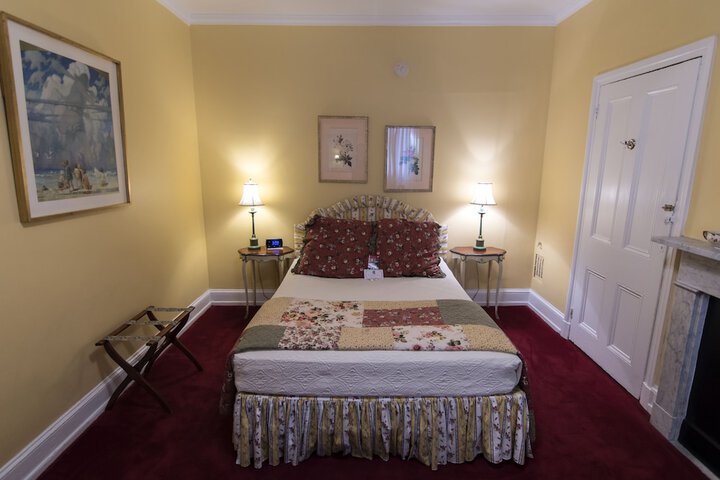 Room 52 of 72