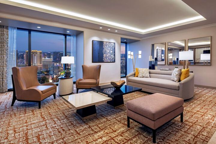 Room 32 of 152