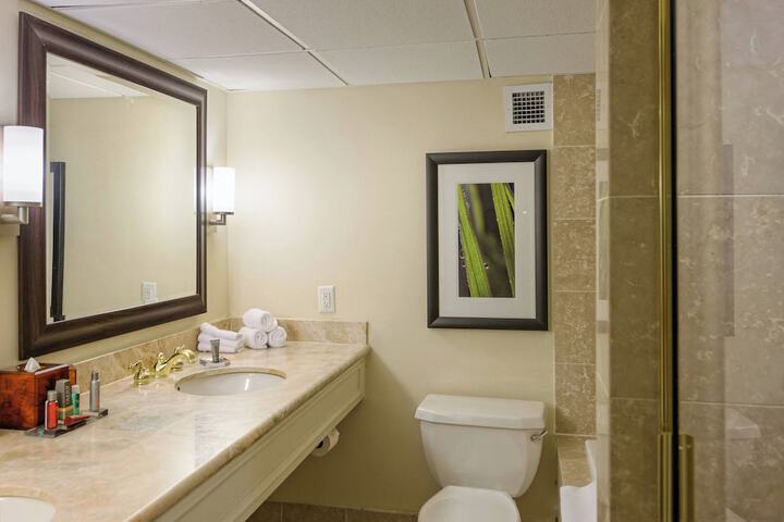 Room 8 of 29