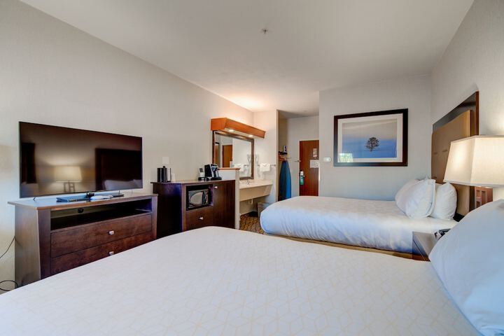 Holiday Inn West Yellowstone by IHG.
