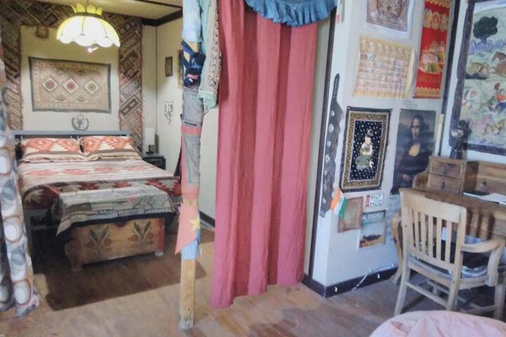 La Loma del Chivo Llc - The museum room