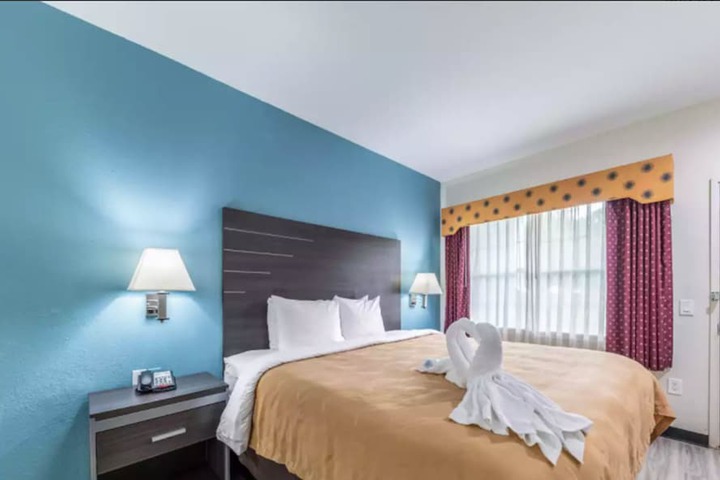 Quality Inn & Suites Canton