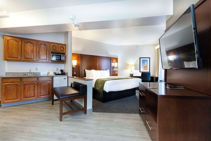 Room 38 of 107