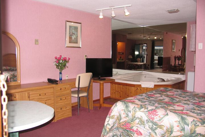 Room 40 of 42