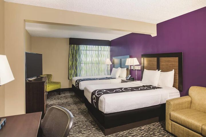 Comfort Inn & Suites Clearwater South - Pinellas Park