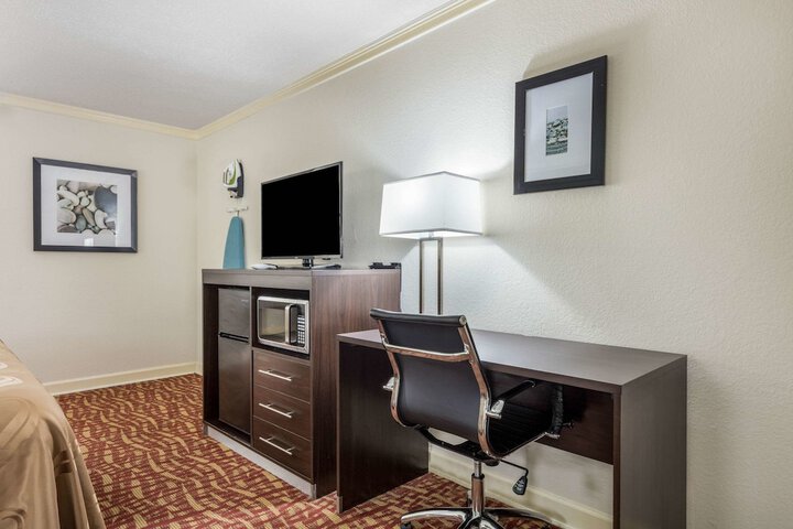 Room 25 of 45