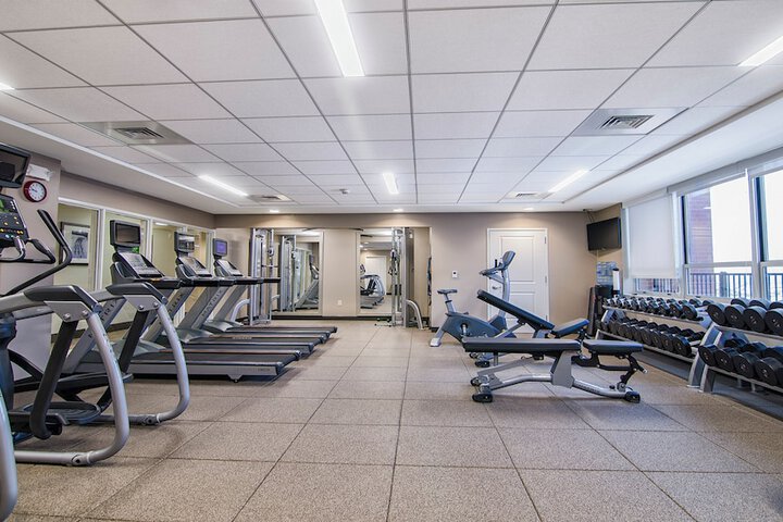 Staybridge Suites Marquette by IHG