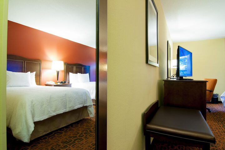 Room 44 of 60