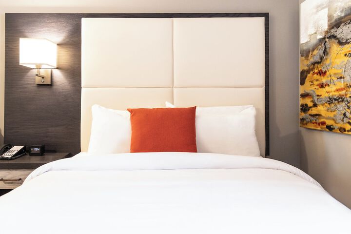 Crowne Plaza Fredericton-Lord Beaverbrook by IHG